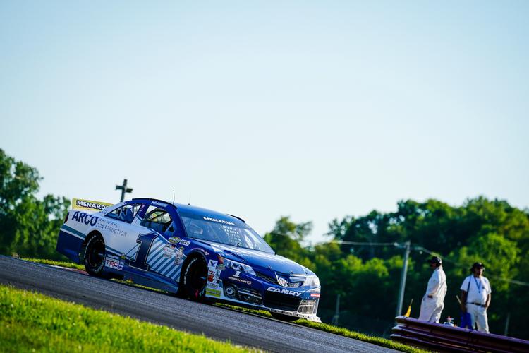 Hill Scores Runner-Up in Mid-Ohio Debut